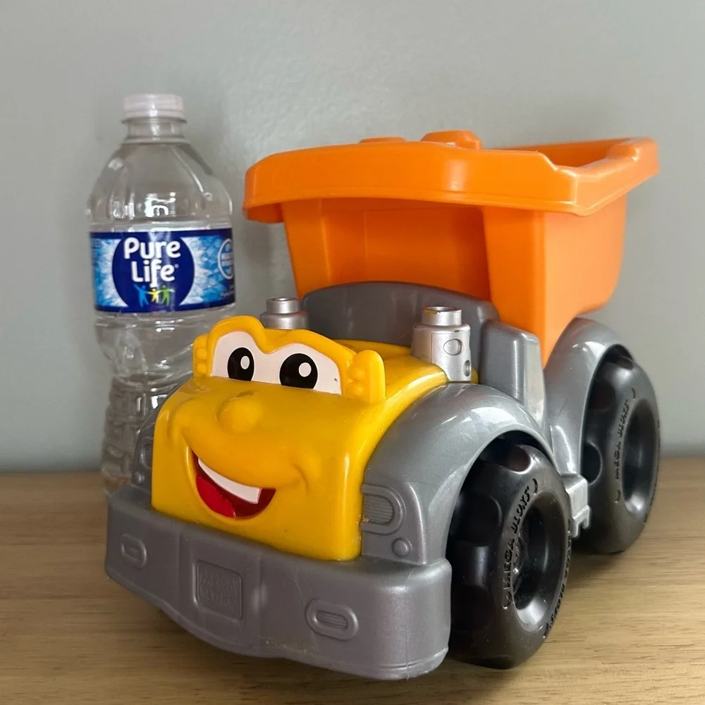 MEGA Bloks‎ First Builders Dump Truck Toy